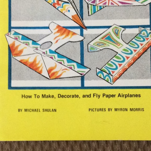 Vtg 1979 The Complete Paper Airplane Book. 32 pgs - Picture 3 of 7